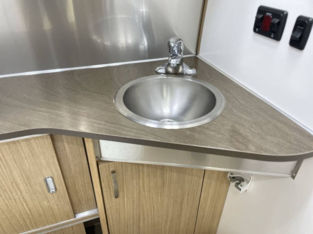 A photo of this 2019 Airstream Flying Cloud 25FB