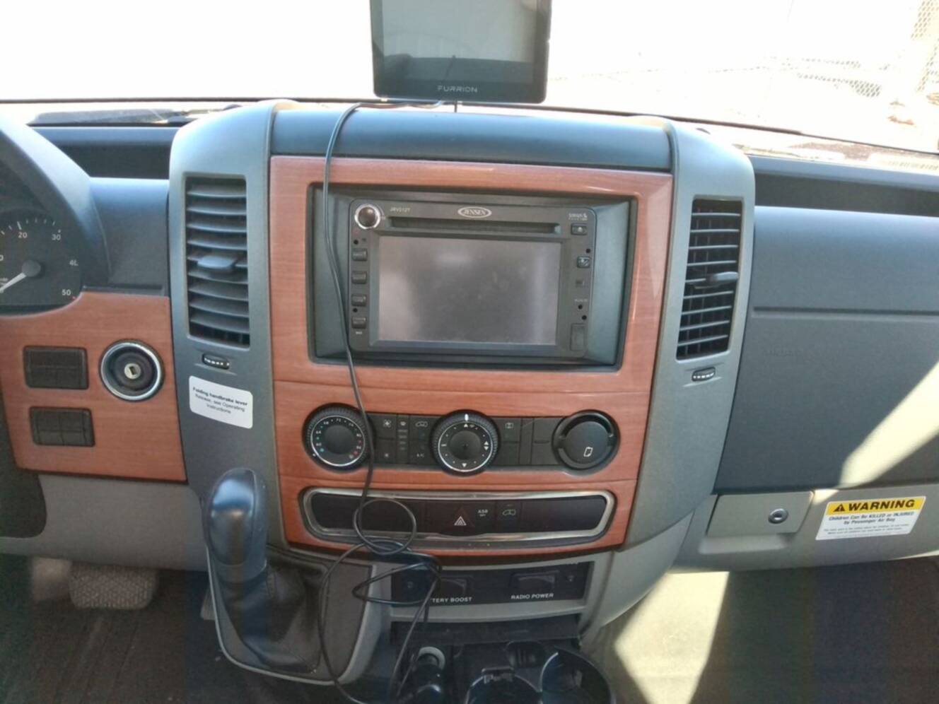 A photo of this 2014 Itasca NAVION 24V