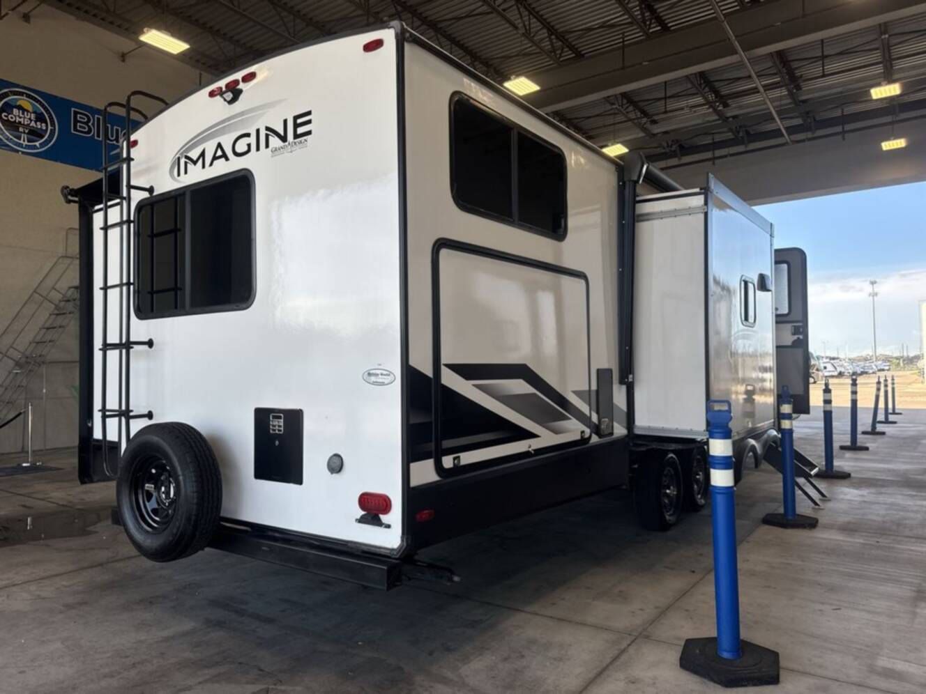 A photo of this 2023 Grand Design Imagine 3250BH