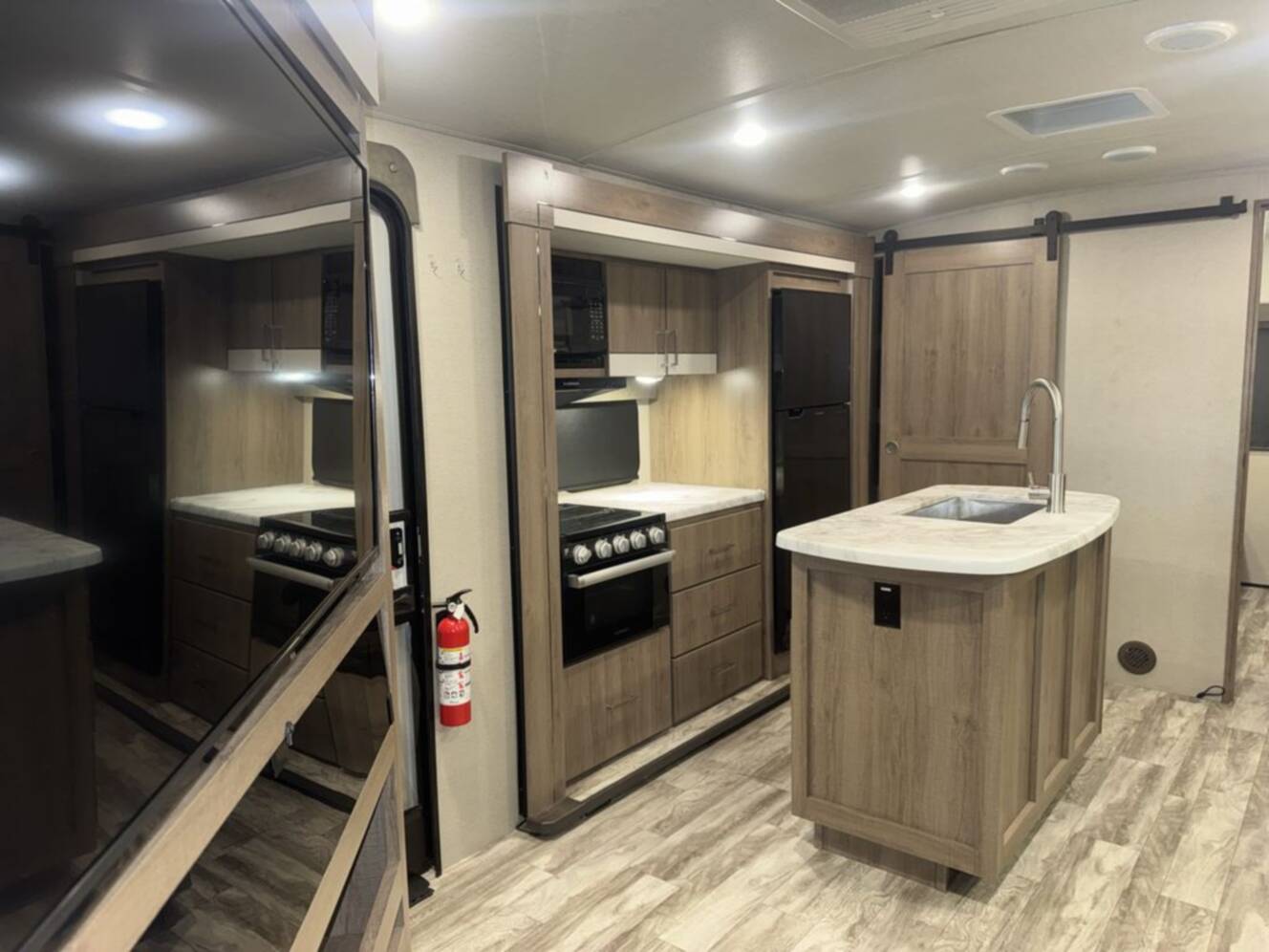 A photo of this 2023 Grand Design Imagine 3250BH