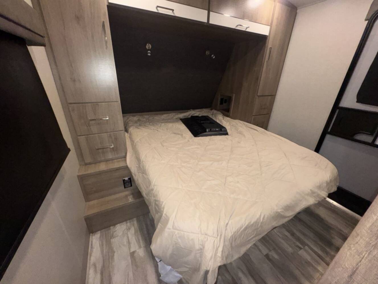 A photo of this 2023 Grand Design Imagine 3250BH