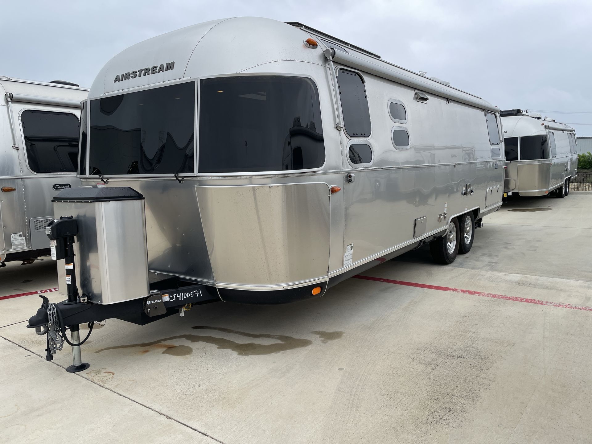 2025 Airstream Classic 28RBT in buda TX
