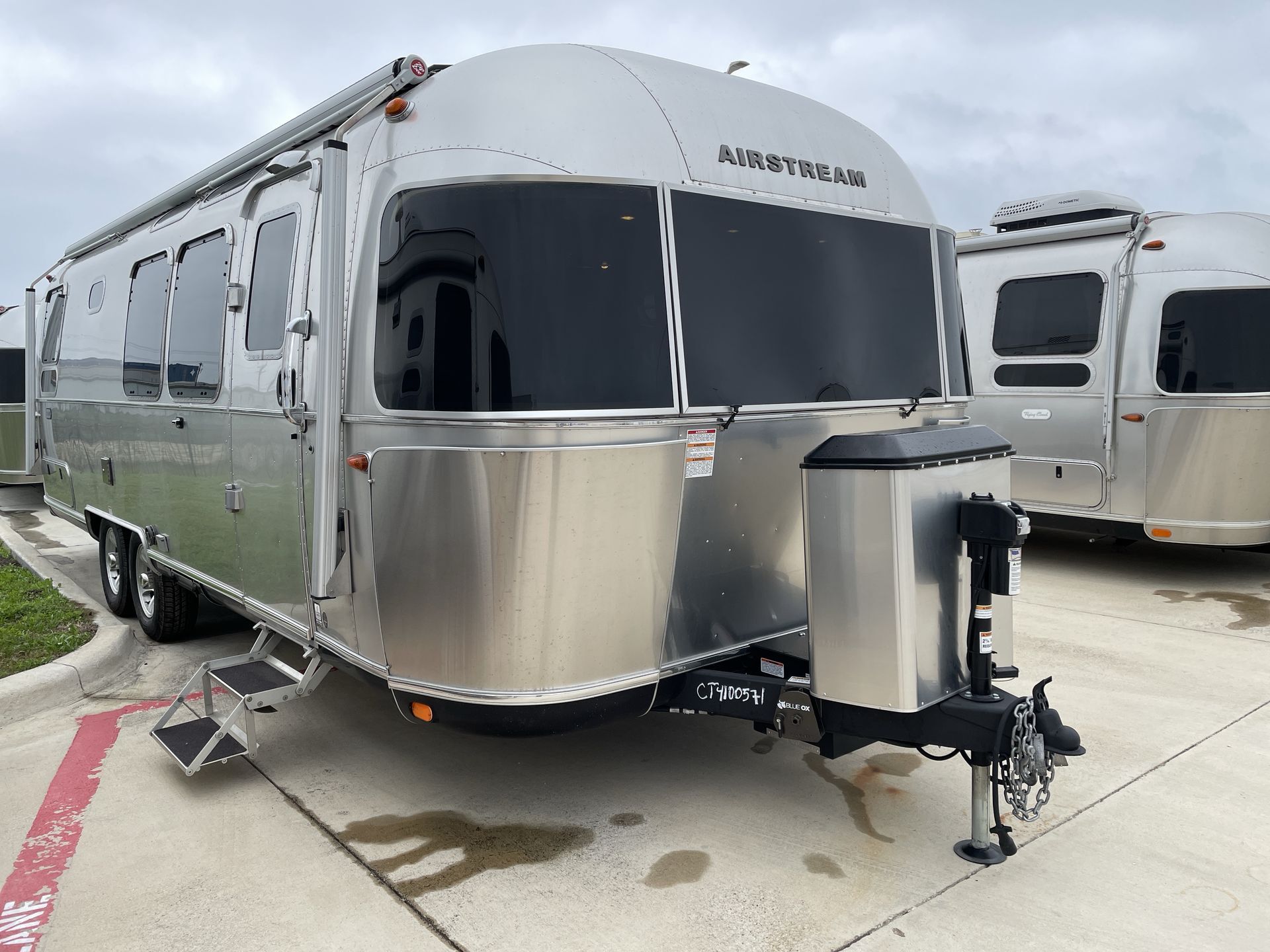 2025 Airstream Classic 28RBT in buda TX