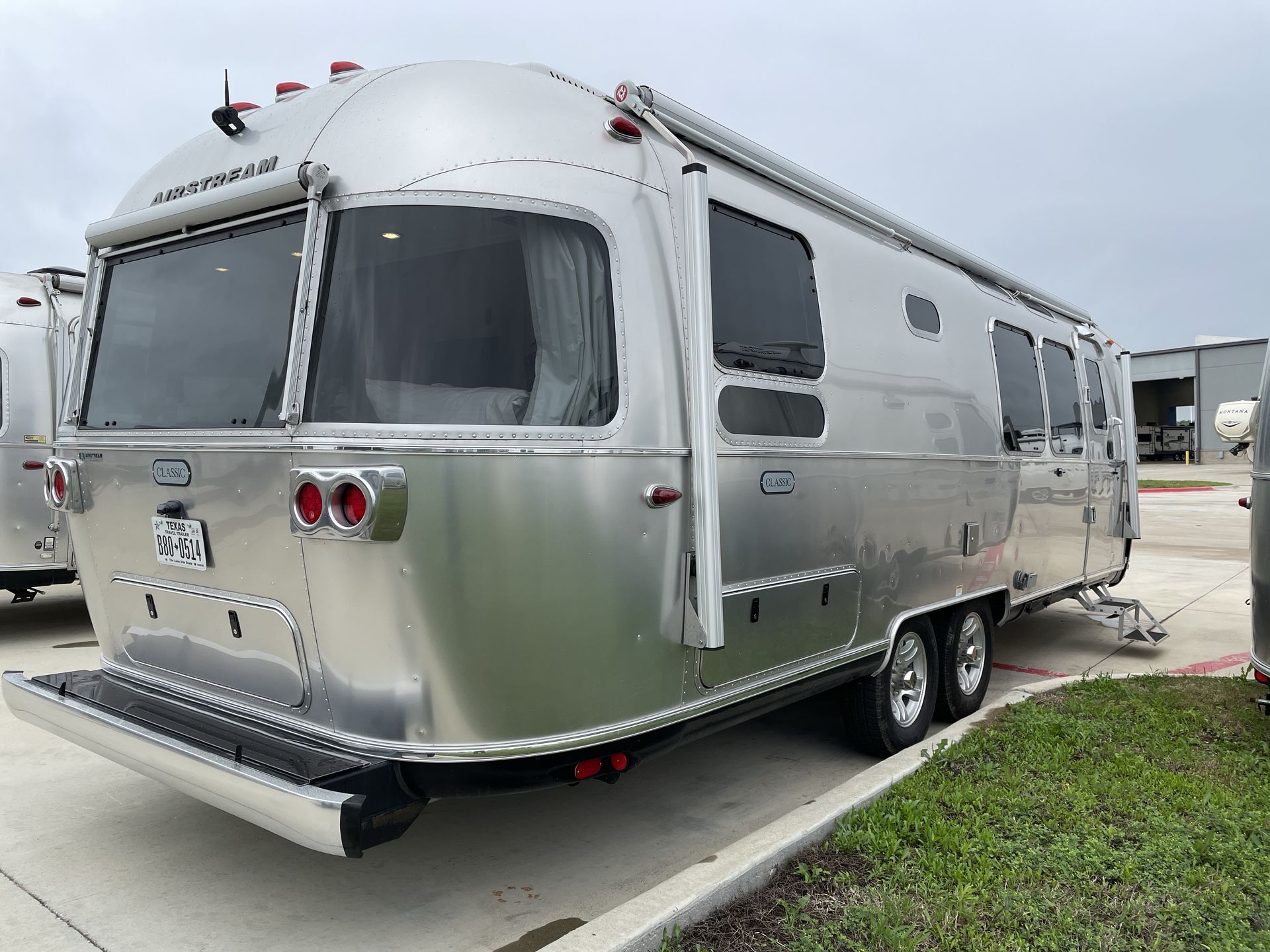 2025 Airstream Classic 28RBT in buda TX