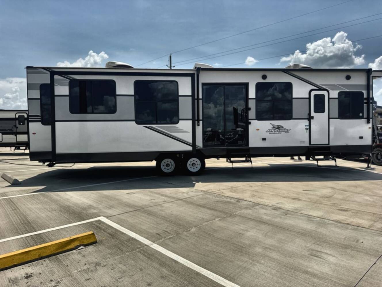 A photo of this 2025 Jayco Jay Flight Bungalow 40RLTS