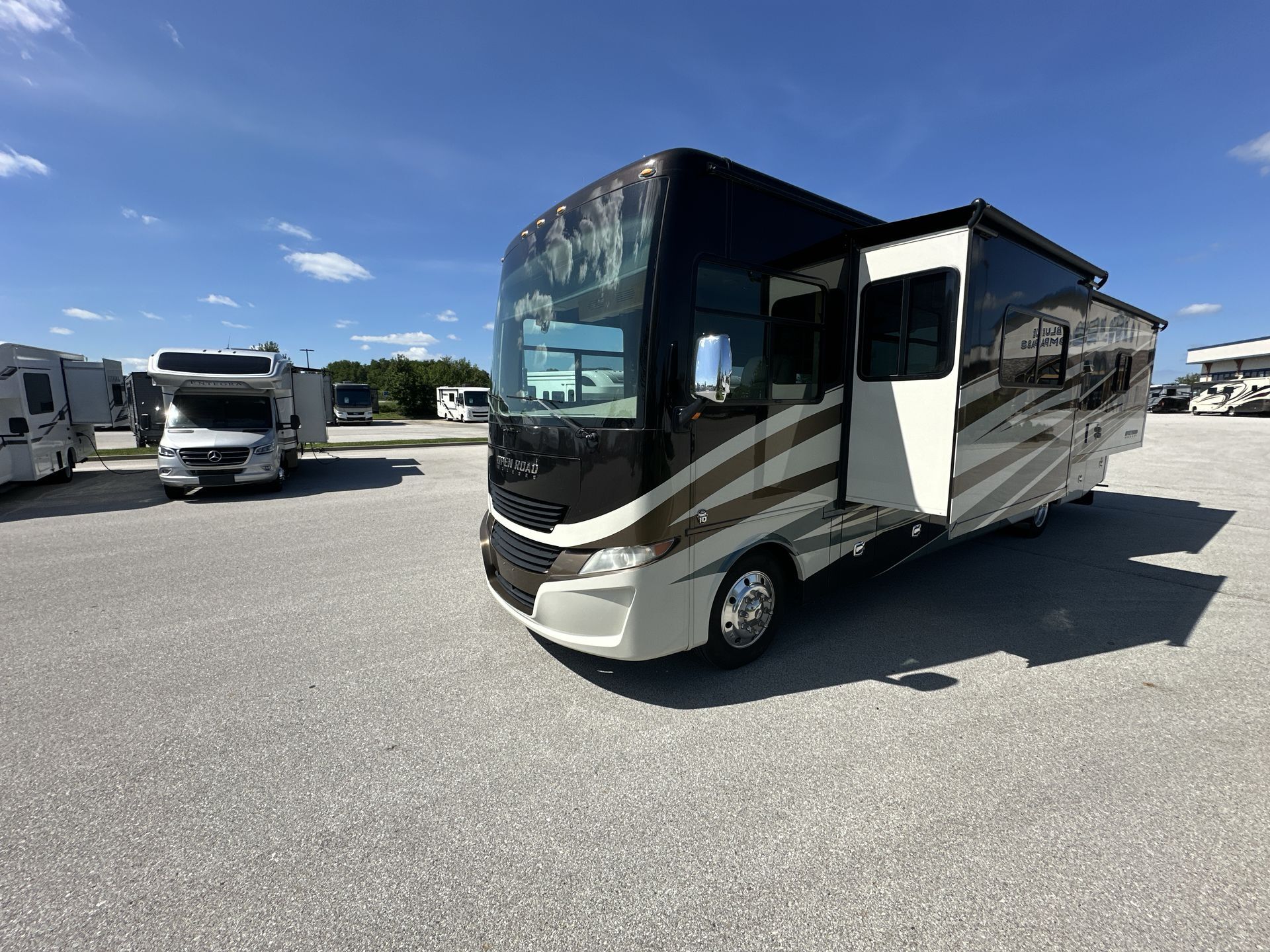 2019 Tiffin Motorhomes ALLEGRO OPEN ROAD 34PA in altoona IA
