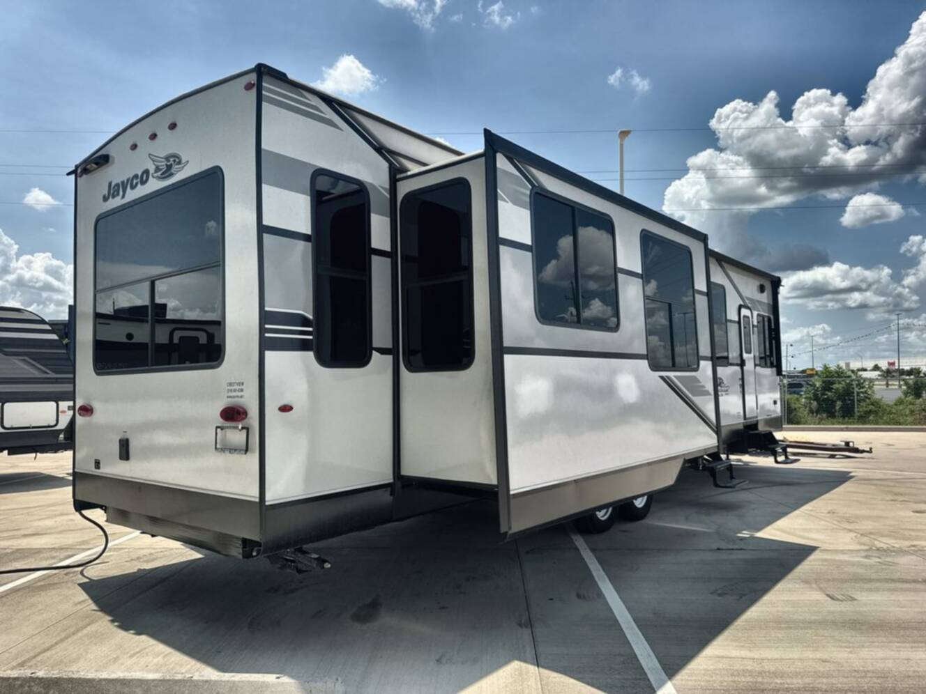A photo of this 2025 Jayco Jay Flight Bungalow 40RLTS