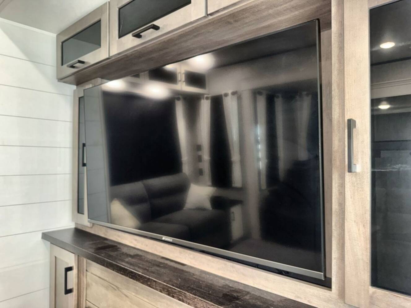 A photo of this 2025 Jayco Jay Flight Bungalow 40RLTS