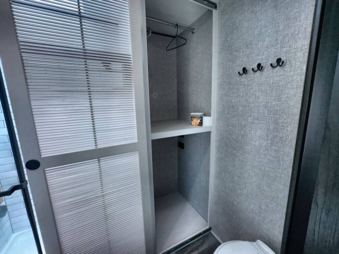 A photo of this 2025 Jayco Jay Flight Bungalow 40RLTS