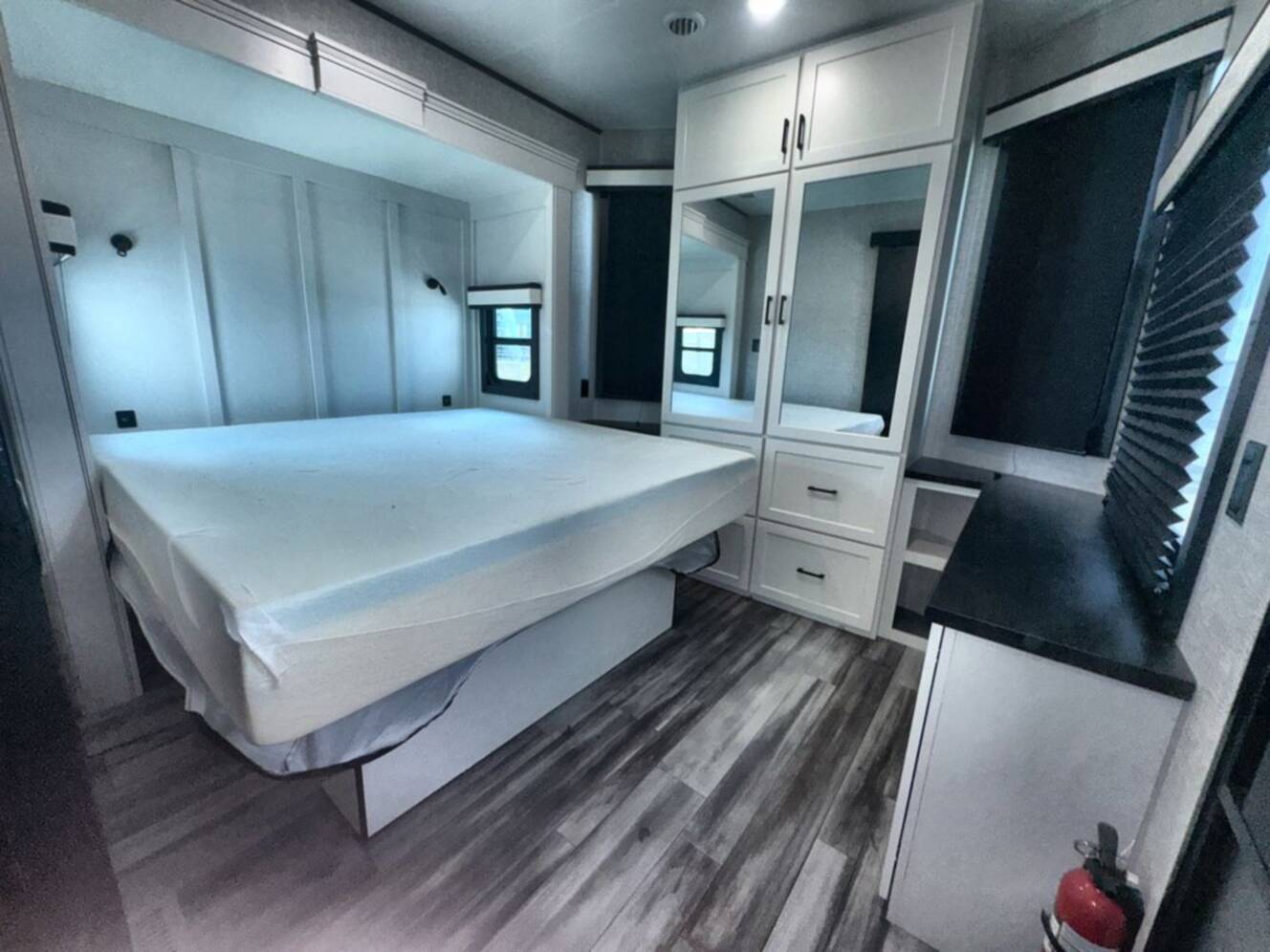 A photo of this 2025 Jayco Jay Flight Bungalow 40RLTS