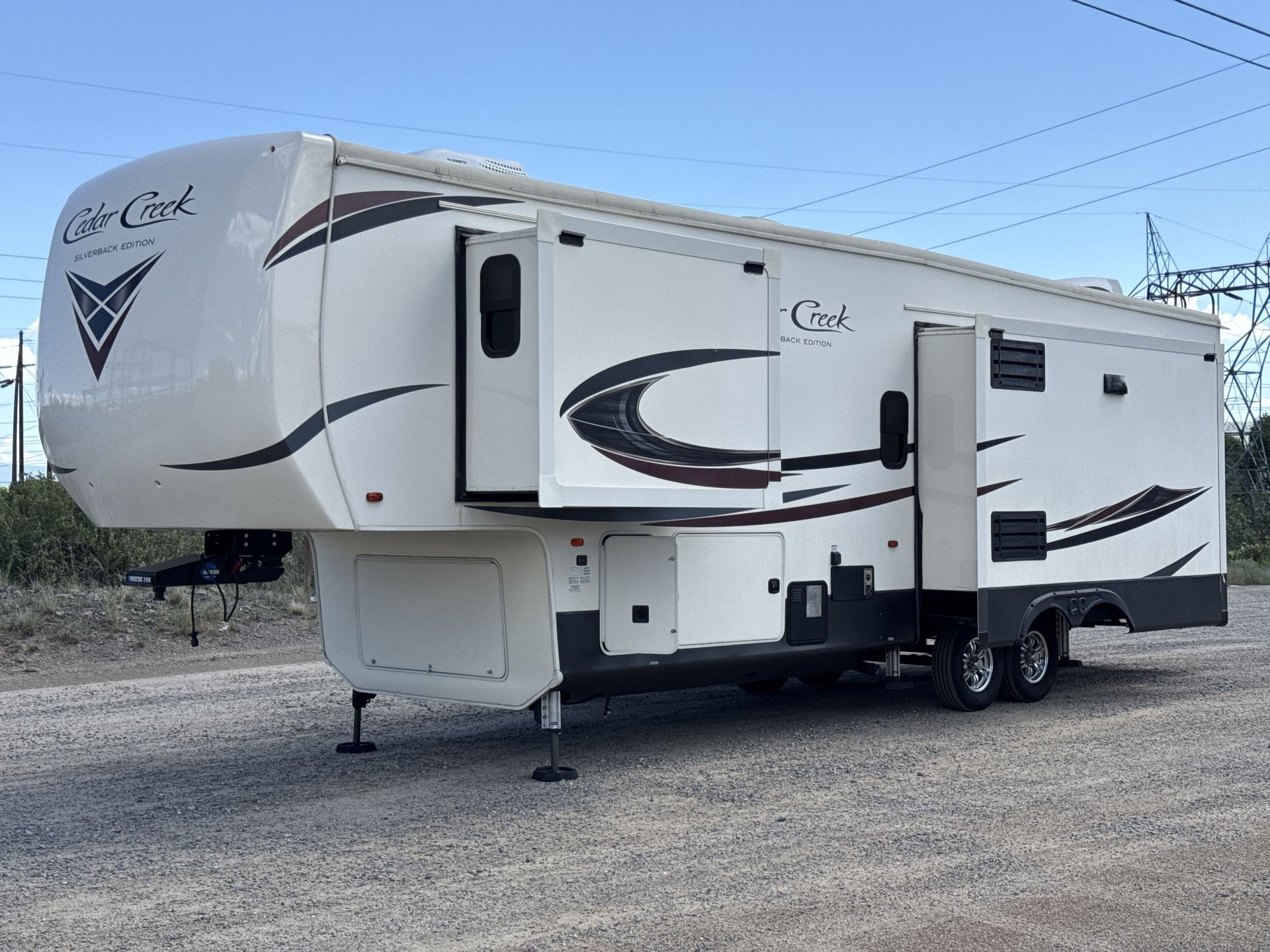 2019 Forest River Cedar Creek Silverback 31IK in prescott AZ