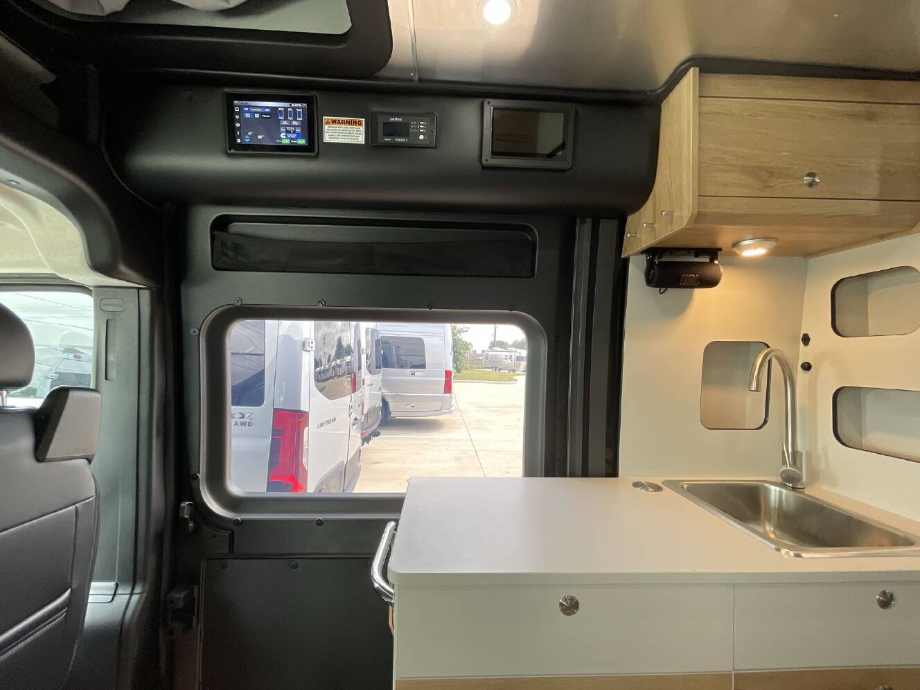 A photo of this 2026 Airstream Rangeline Rangeline