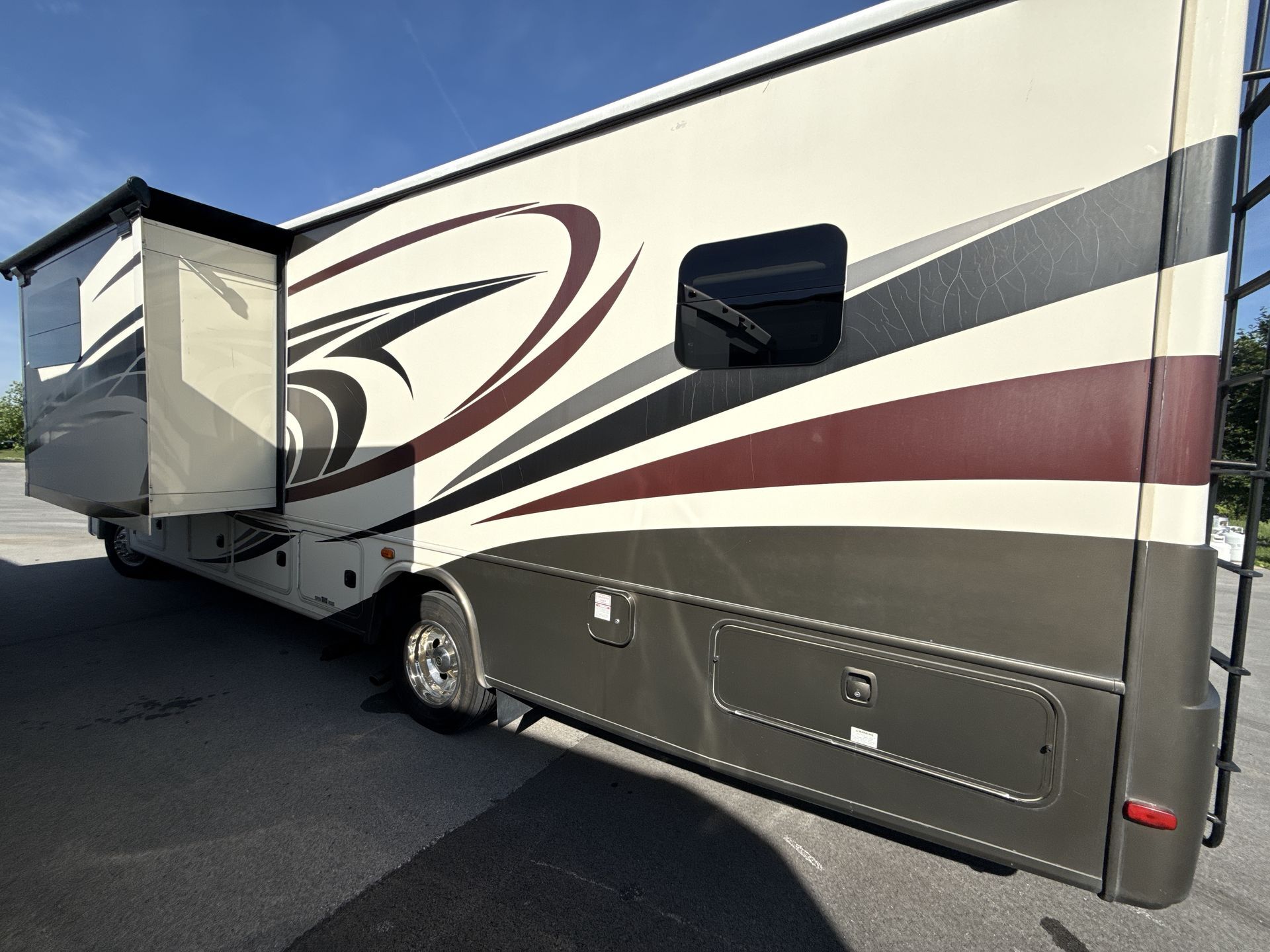 2015 Forest River GEORGETOWN 310DS in indianapolis IN