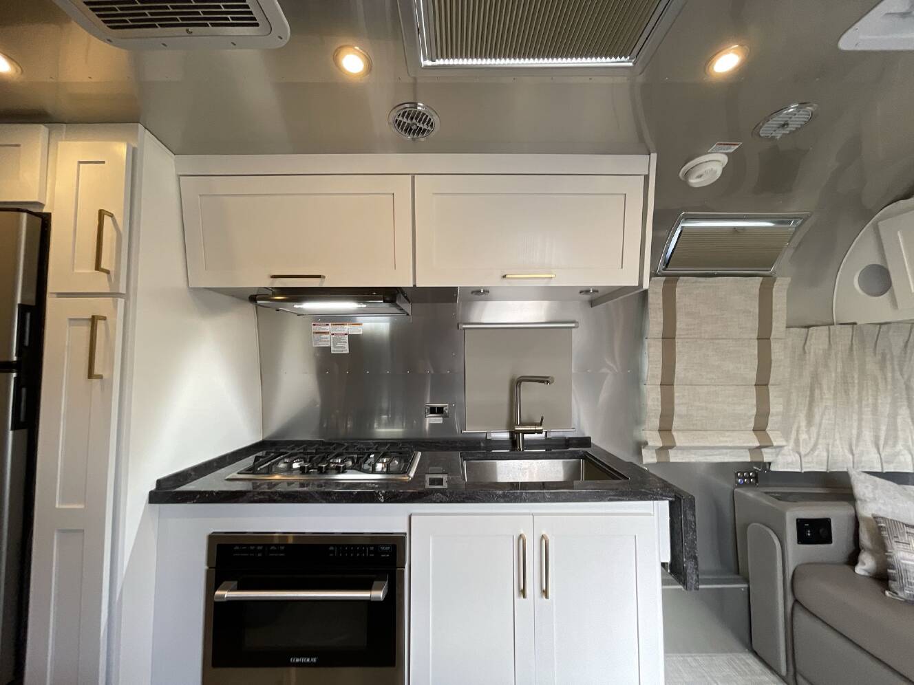 A photo of this 2026 Airstream Classic 28RBQ