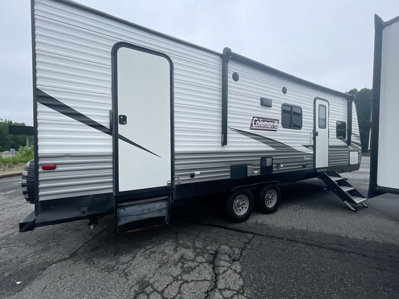 2021 Coleman LANTERN 263BH RV