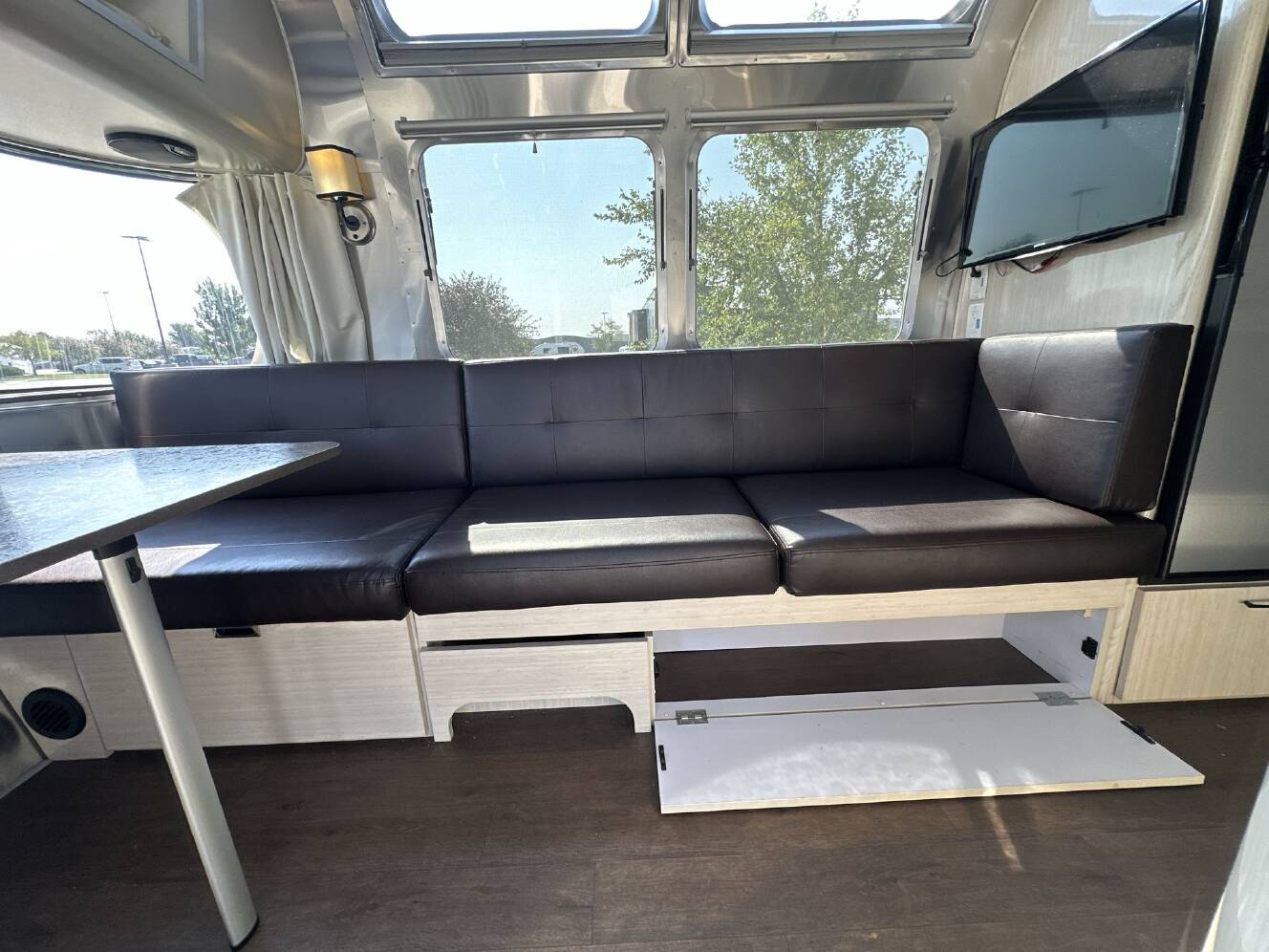 A photo of this 2017 Airstream International Serenity 25FB
