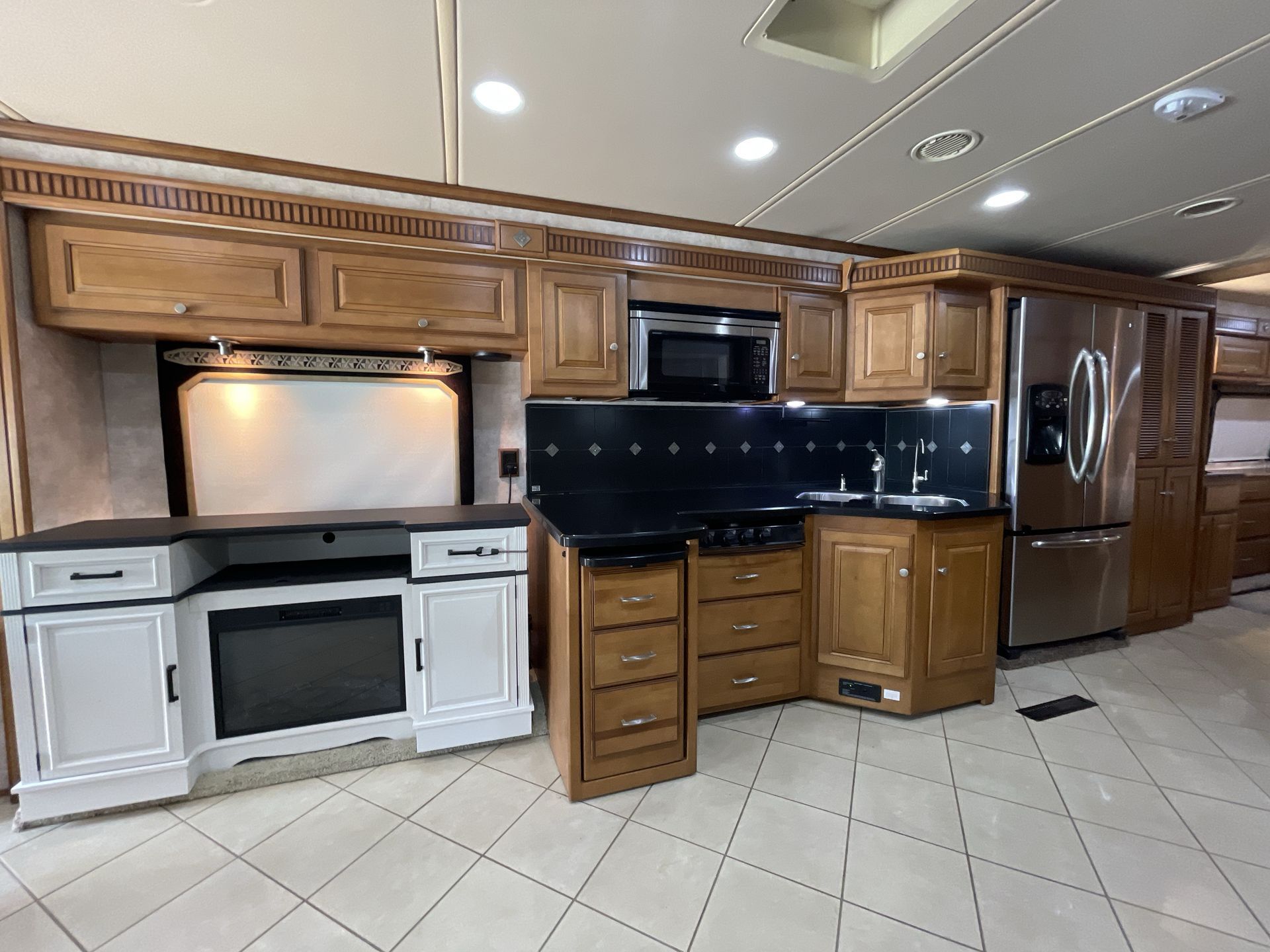 View more photos of this listing