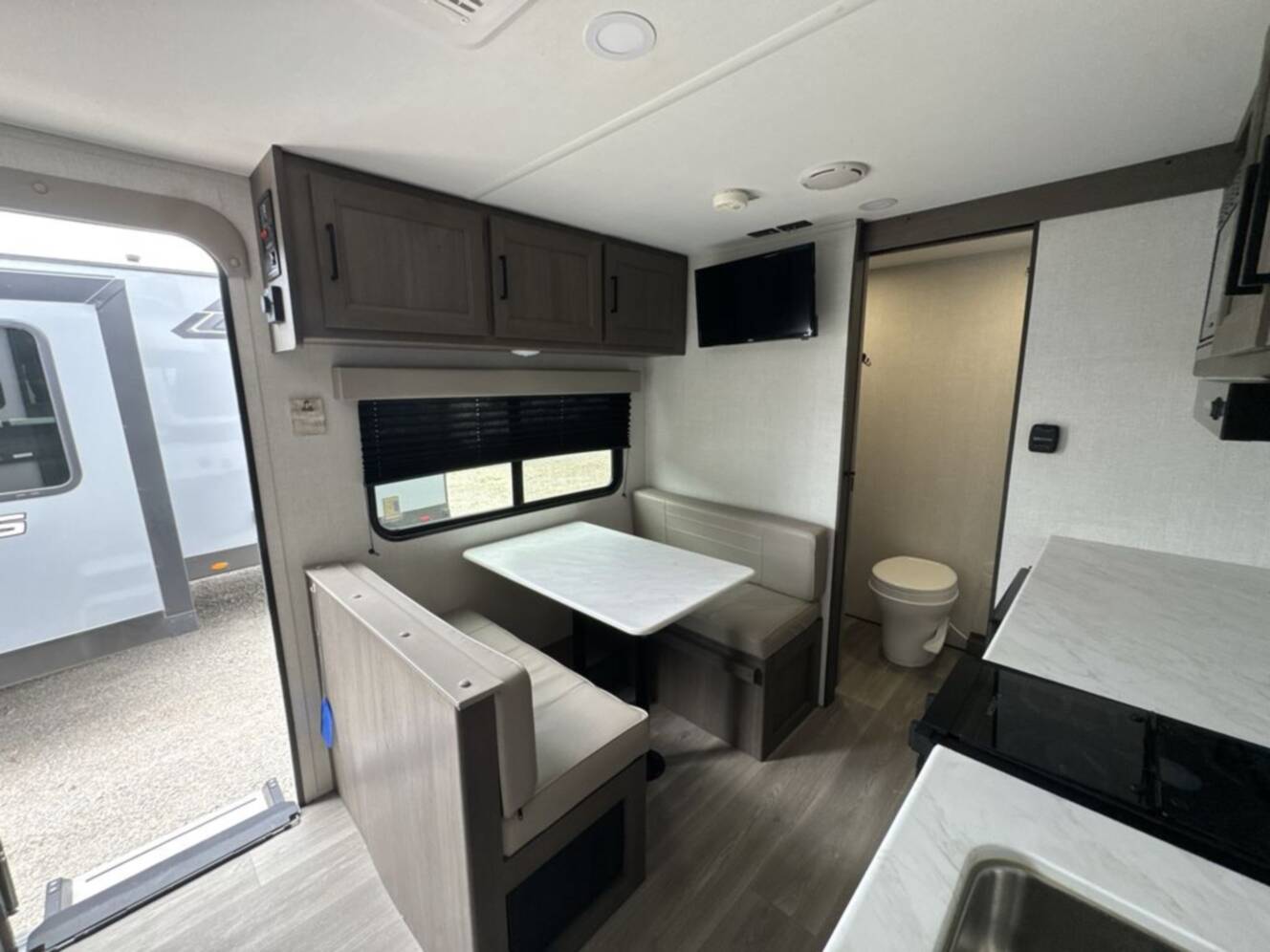 A photo of this 2025 Grand Design Transcend One 151RB