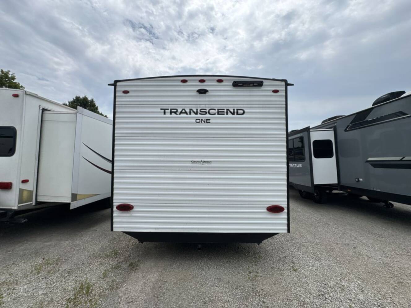 A photo of this 2025 Grand Design Transcend One 151RB