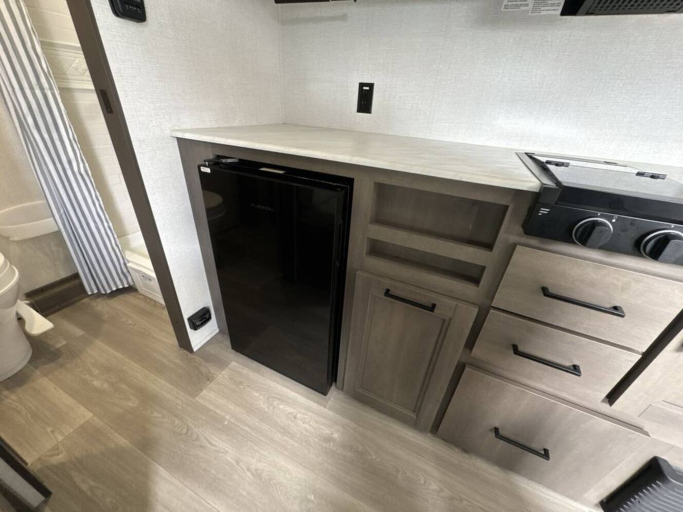 A photo of this 2025 Grand Design Transcend One 151RB