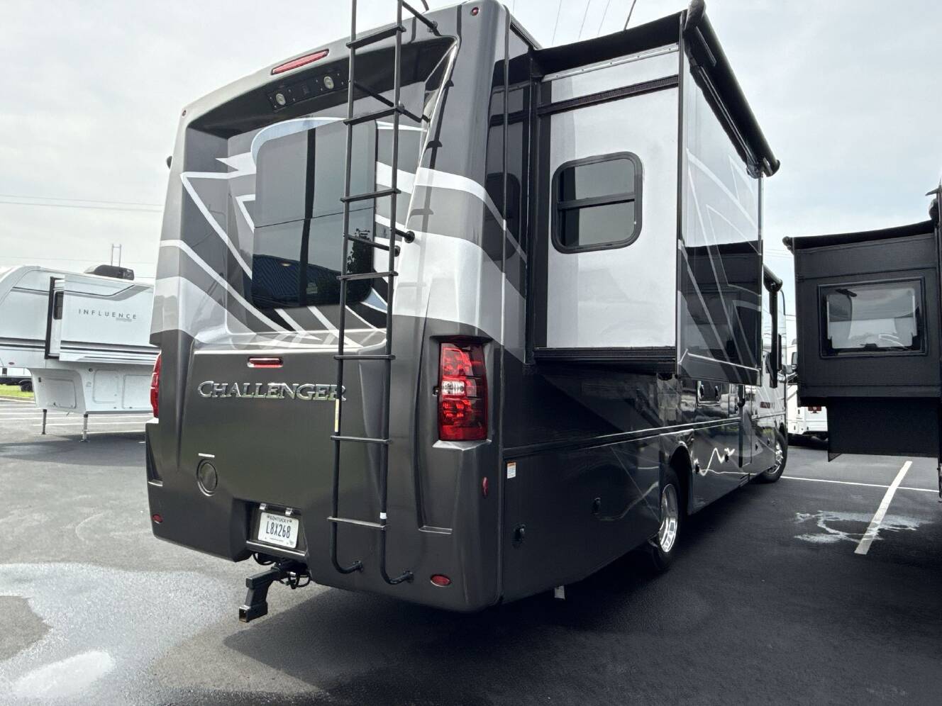 A photo of this 2023 Thor Motor Coach Challenger 36FA
