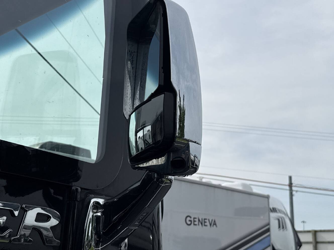 A photo of this 2023 Thor Motor Coach Challenger 36FA