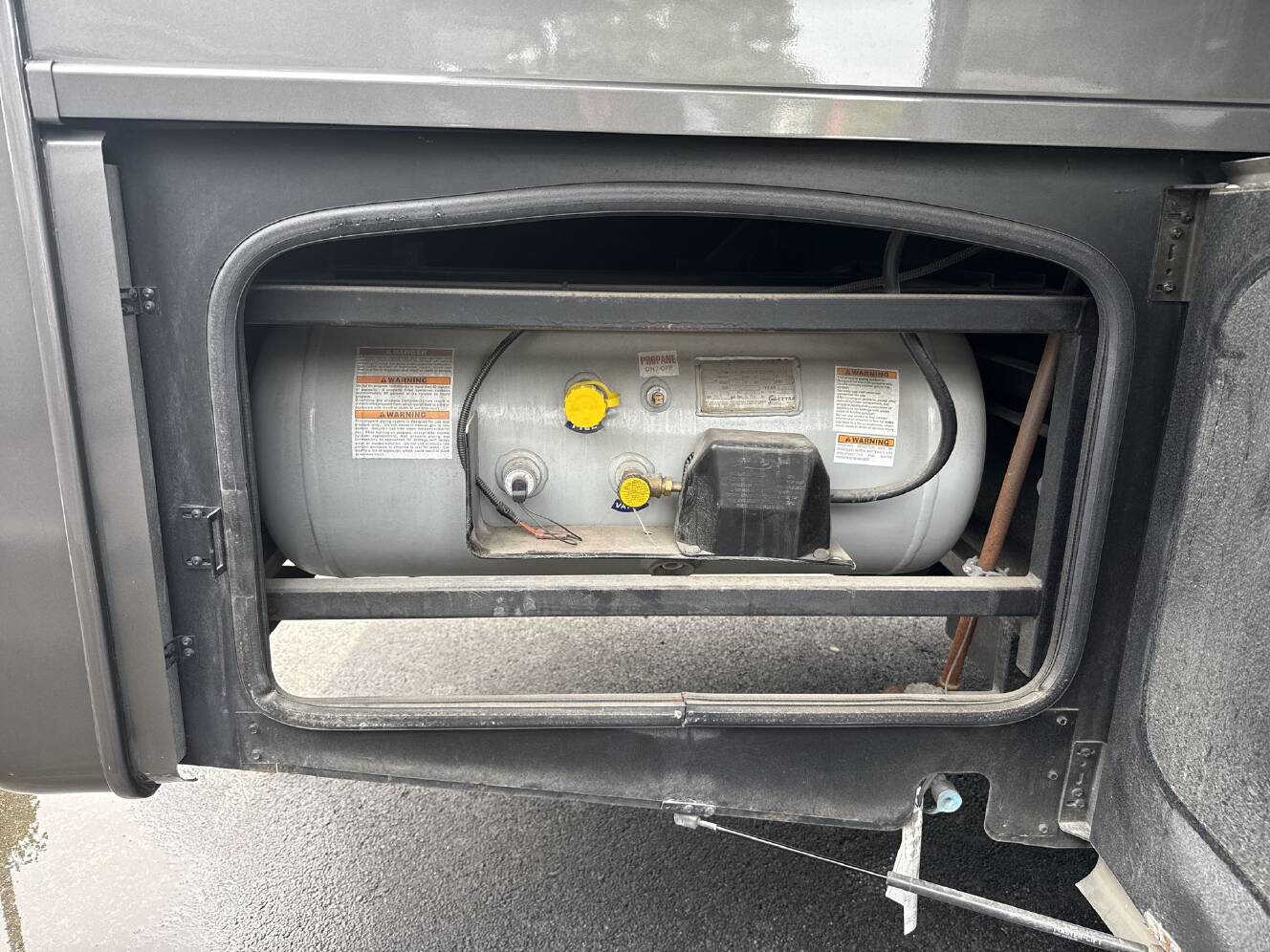 A photo of this 2023 Thor Motor Coach Challenger 36FA