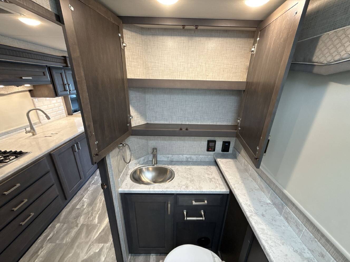 A photo of this 2023 Thor Motor Coach Challenger 36FA