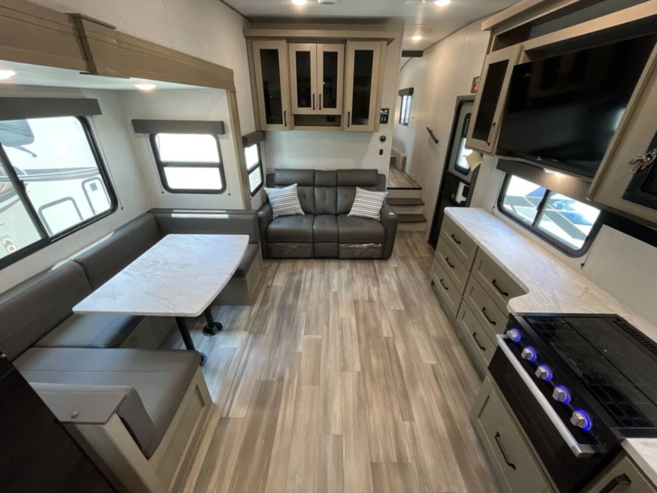 A photo of this 2024 Grand Design Reflection 100 Series 27BH