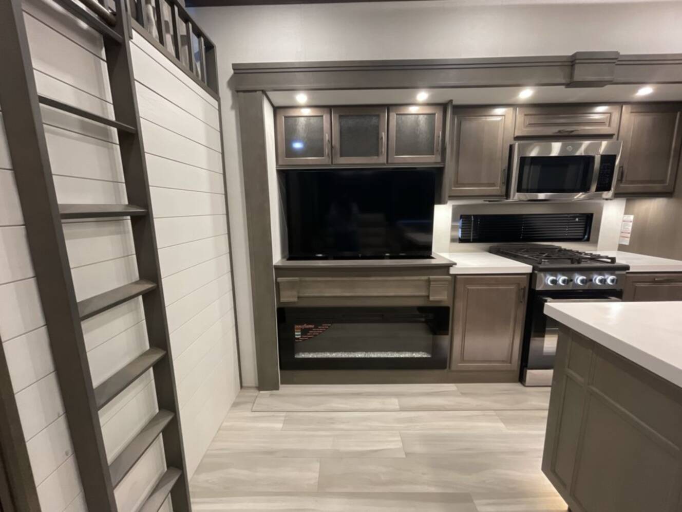 A photo of this 2025 Grand Design Solitude 391DL