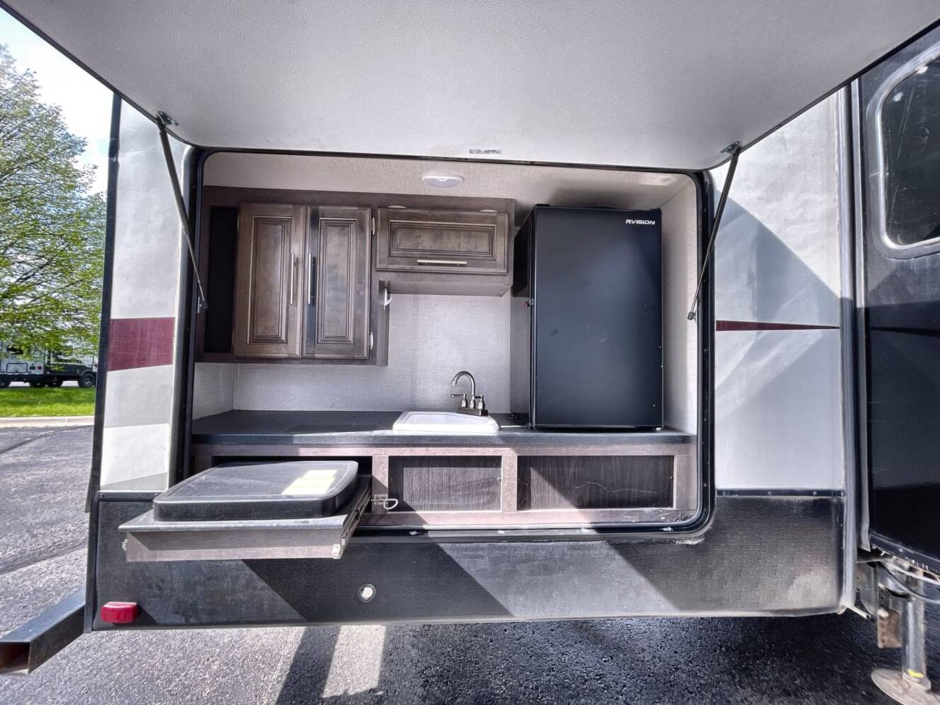 A photo of this 2018 Crossroads Cruiser 3351BH