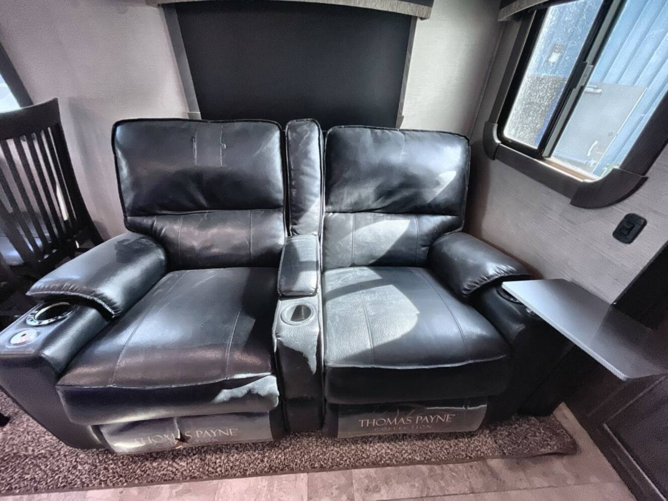 A photo of this 2018 Crossroads Cruiser 3351BH