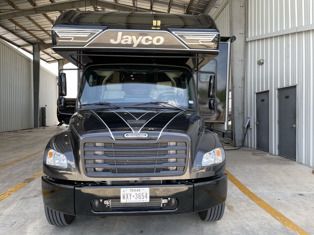 2026 Jayco Seneca Prestige 37M Super C RV
