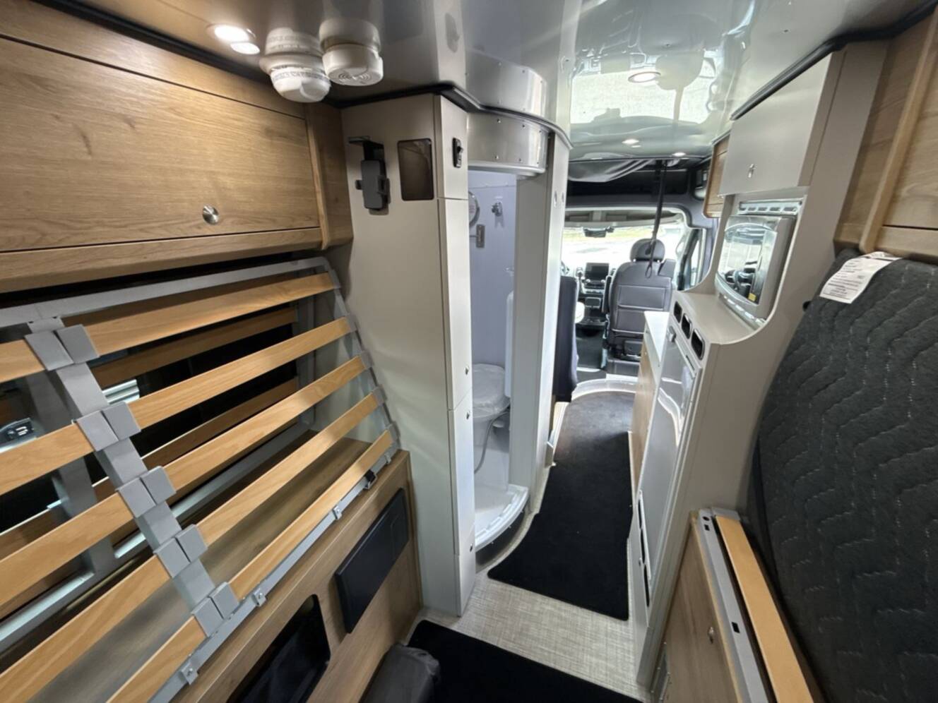 A photo of this 2026 Airstream Rangeline Rangeline
