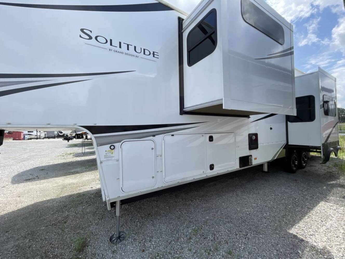 A photo of this 2025 Grand Design Solitude 417KB