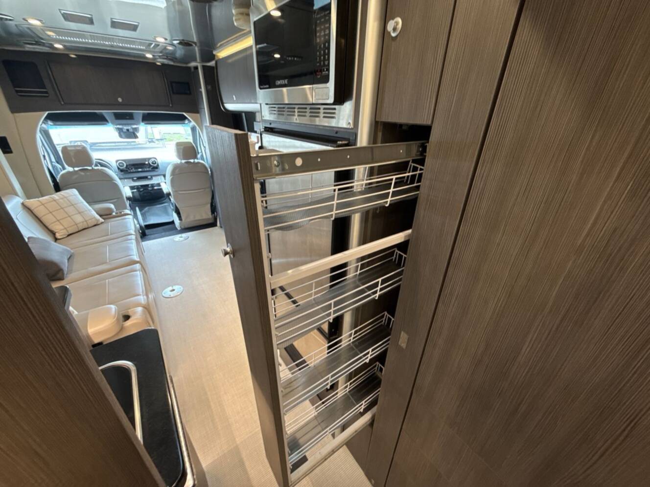 A photo of this 2021 Airstream Atlas Murphy Suite MURPHY SUITE