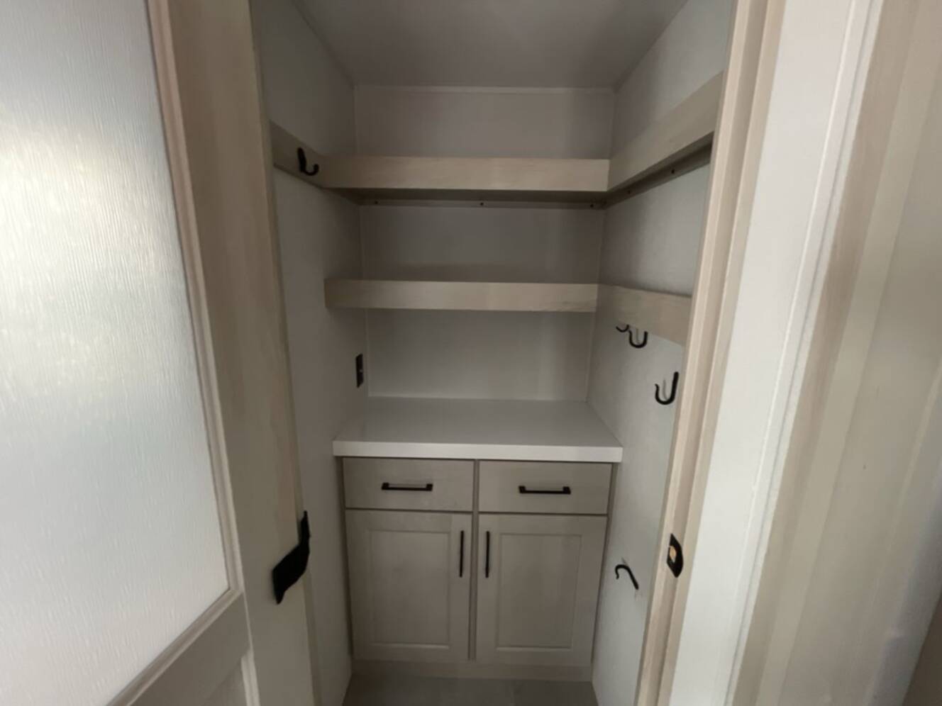 A photo of this 2025 Grand Design Solitude 417KB