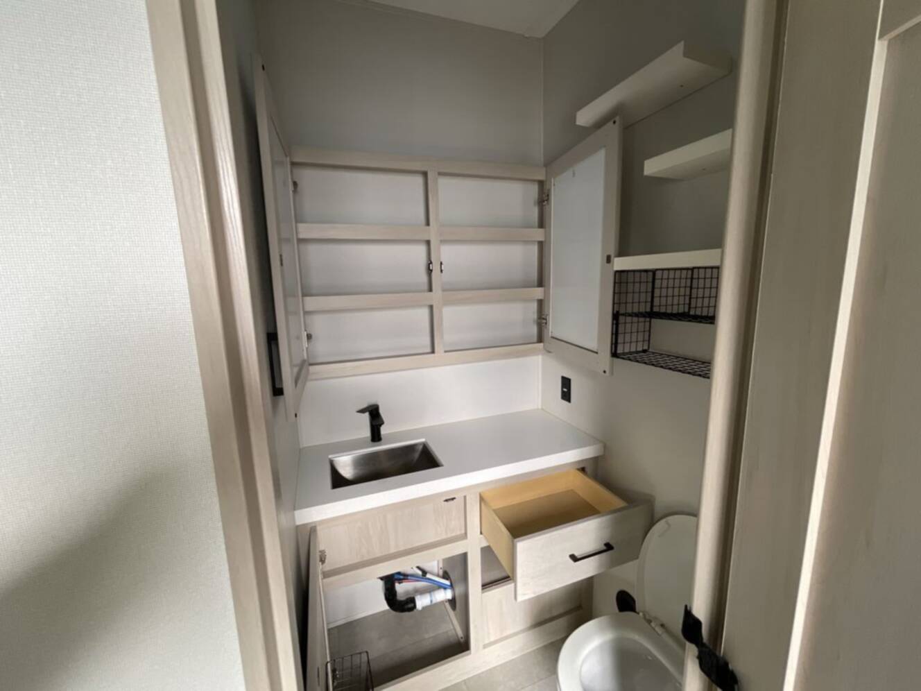 A photo of this 2025 Grand Design Solitude 417KB