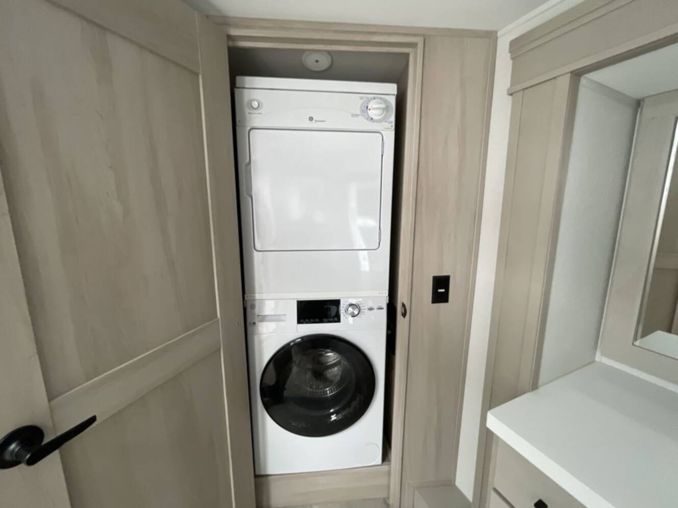 A photo of this 2025 Grand Design Solitude 417KB