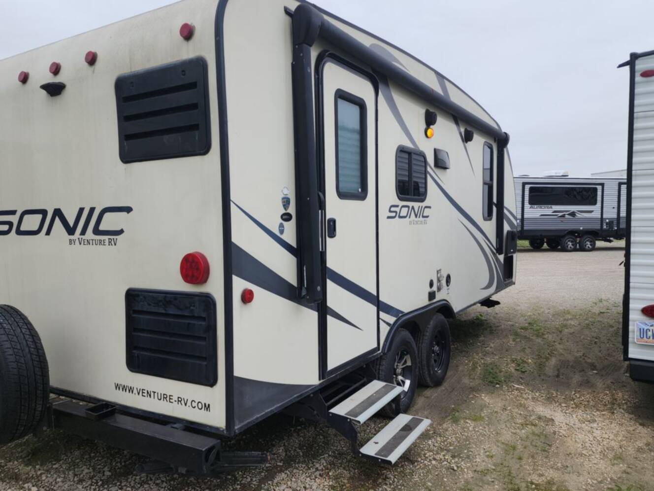 A photo of this 2018 Kz SONIC 200VML