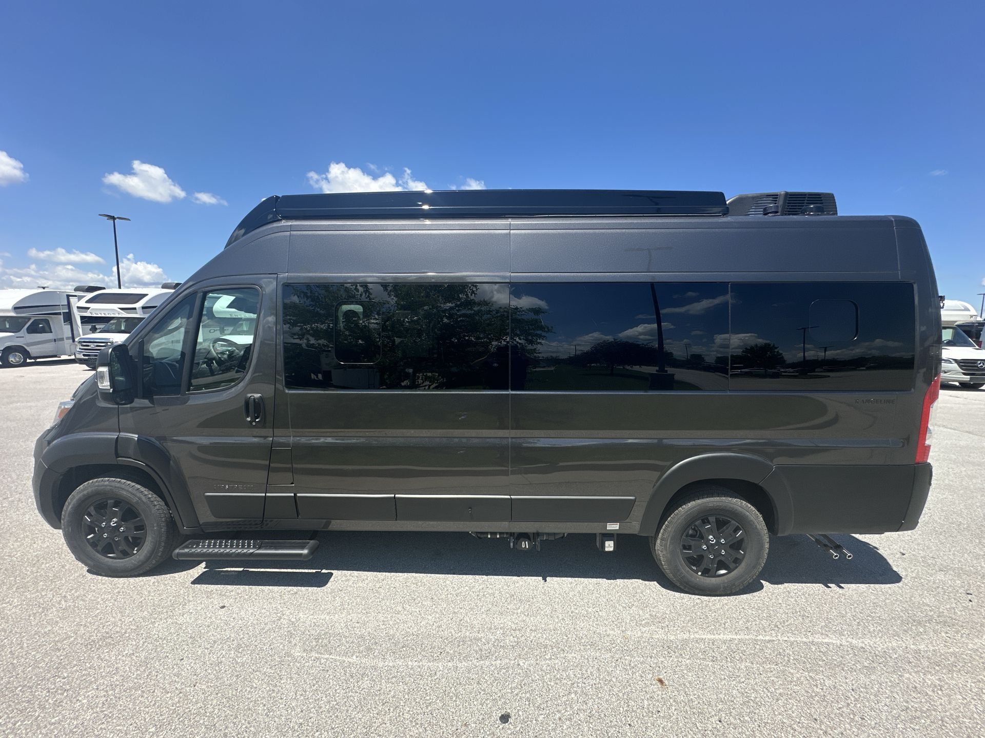 2026 Airstream Rangeline in altoona IA