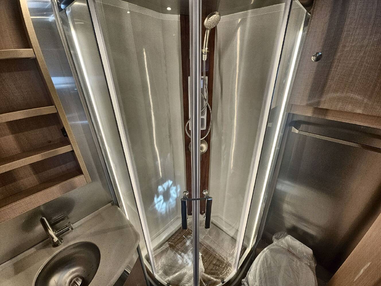A photo of this 2026 Airstream Atlas MS Tommy Bahama