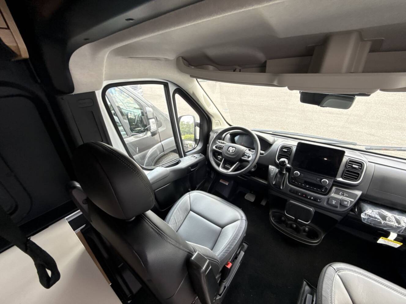 A photo of this 2026 Airstream Rangeline Rangeline