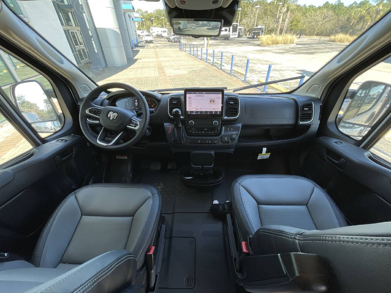 A photo of this 2026 Airstream Rangeline Rangeline