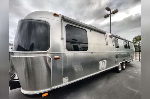 2018 Airstream Classic 33FB in san marcos CA