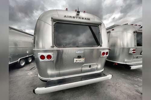 2018 Airstream Classic 33FB in san marcos CA