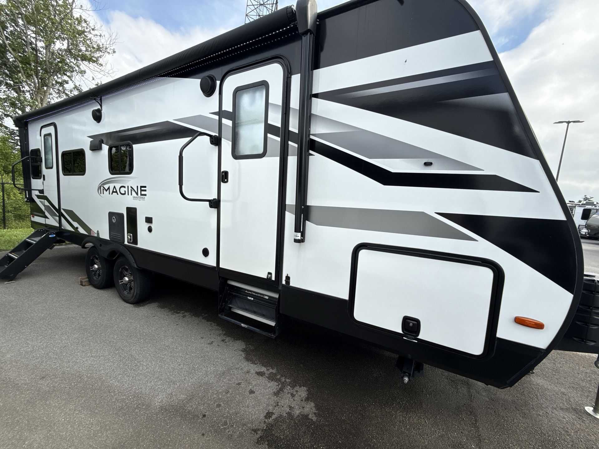 View more photos of this listing