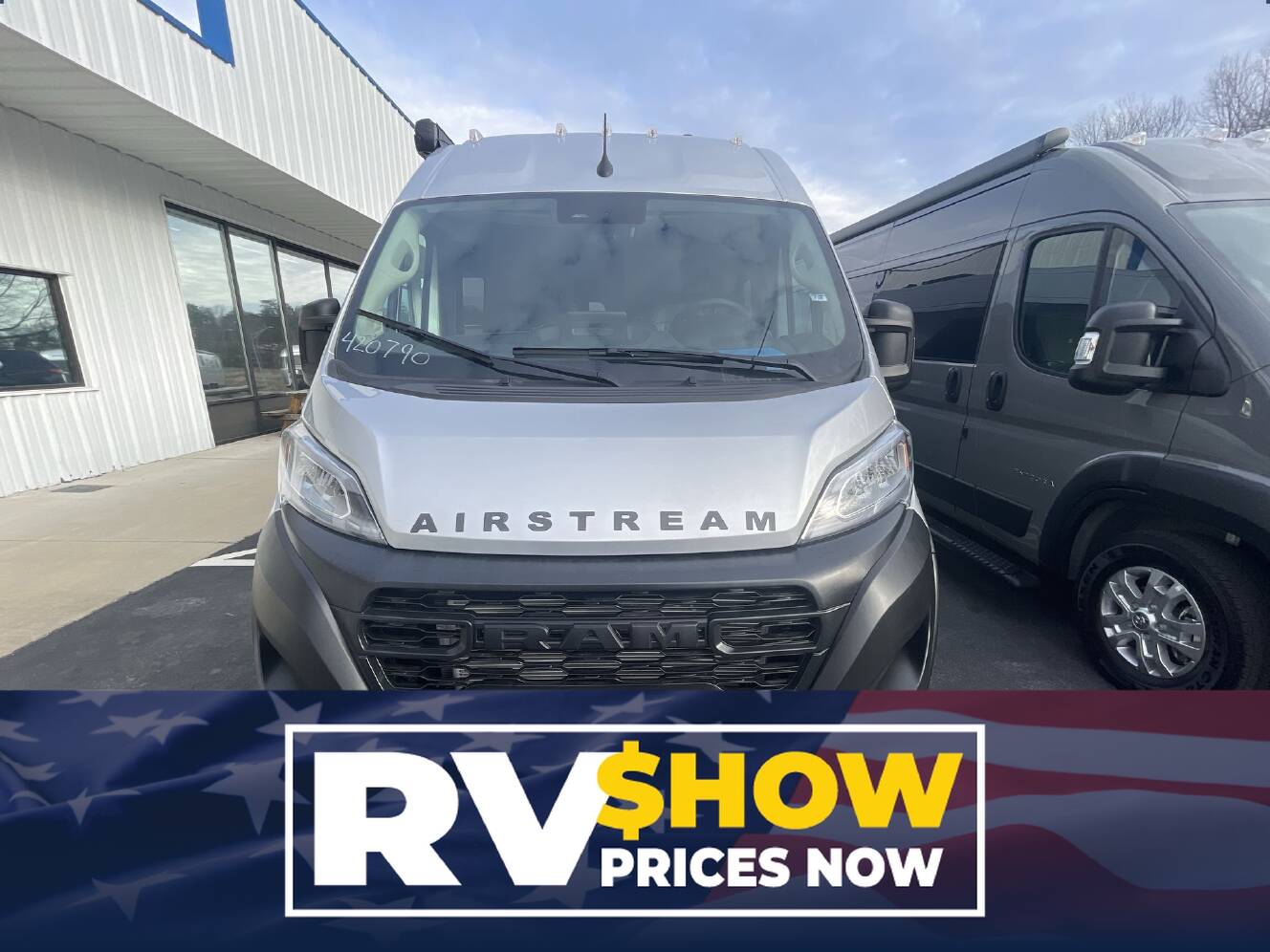 A photo of this 2026 Airstream Rangeline Rangeline