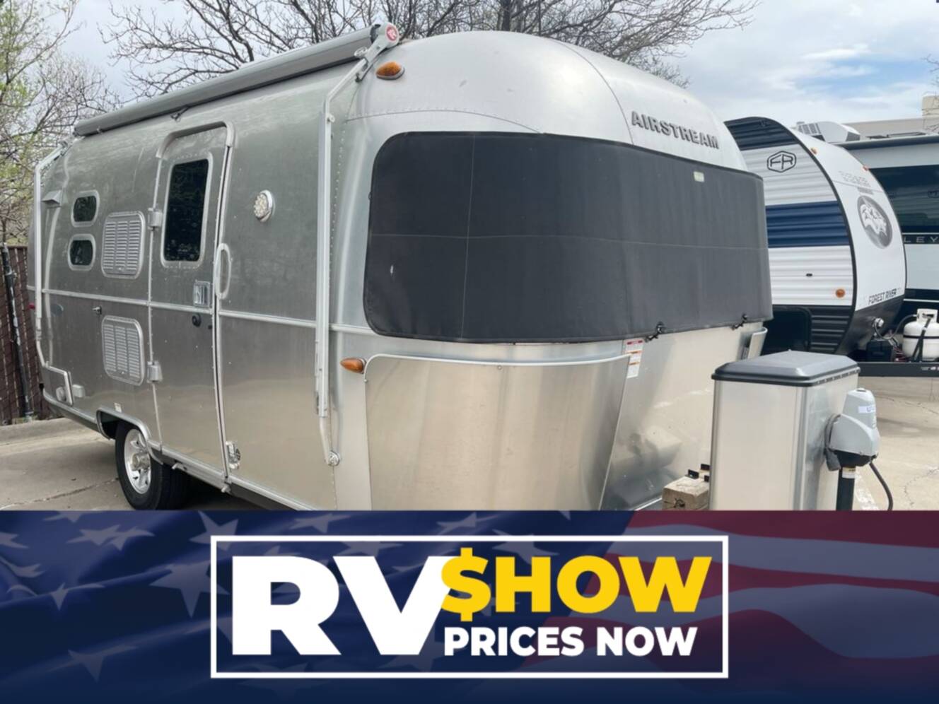 A photo of this 2018 Airstream Flying Cloud 20FB