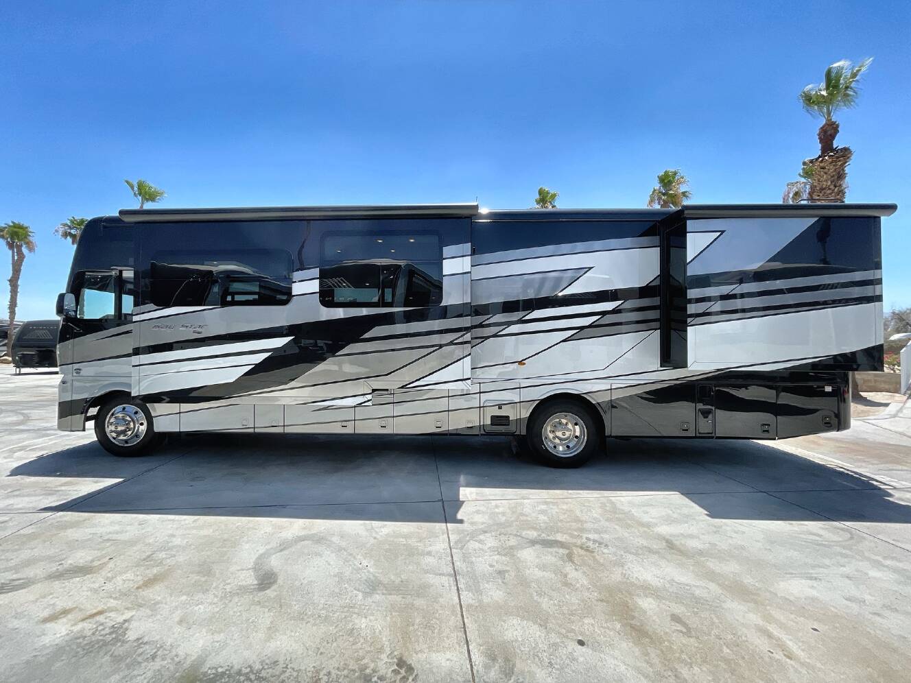 A photo of this 2026 Newmar Bay Star 3626